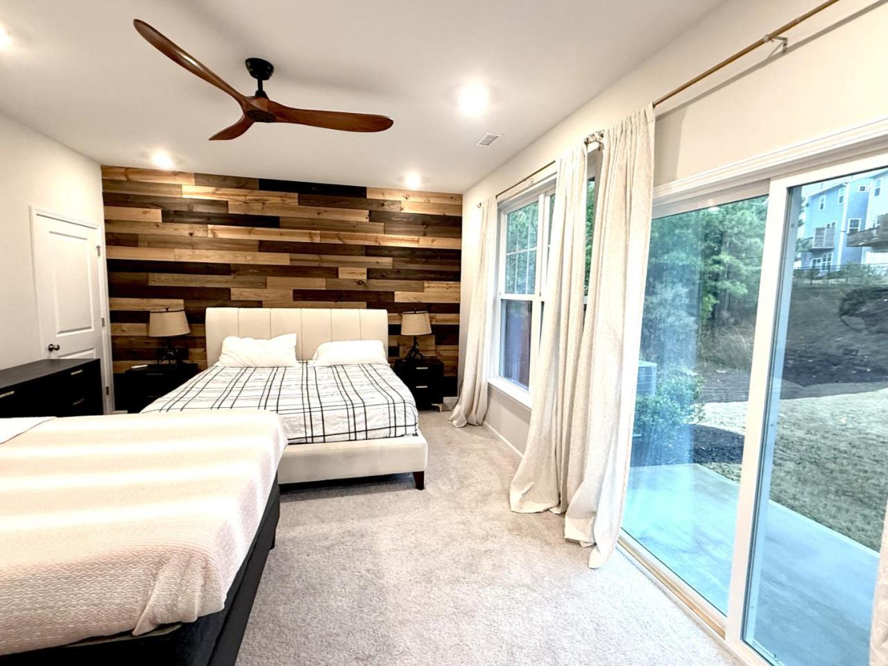 The Villas Buckingham 10 Mins To Rdu Airport Duke Downtown Durham Exteriör bild
