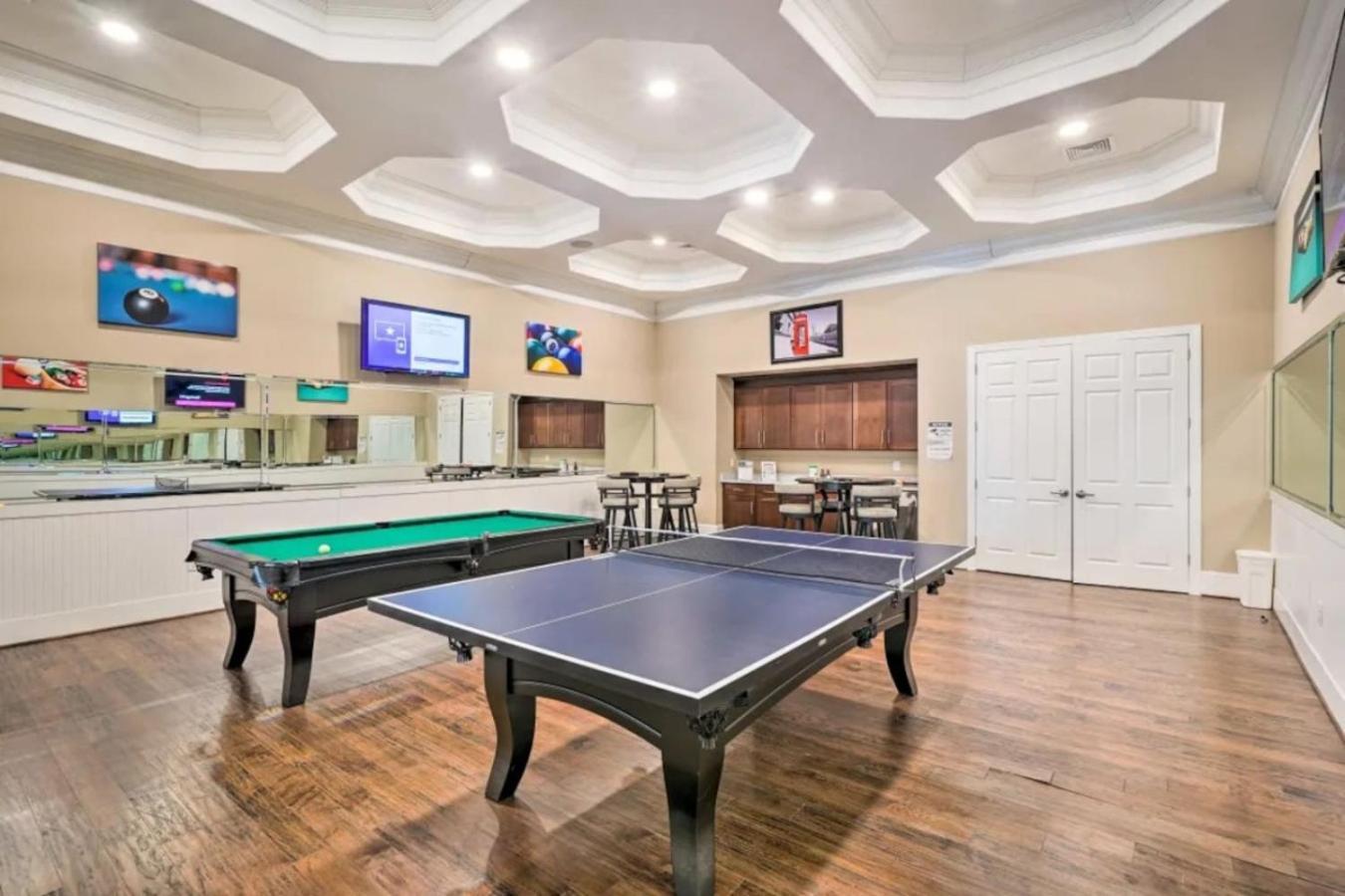 The Villas Buckingham 10 Mins To Rdu Airport Duke Downtown Durham Exteriör bild