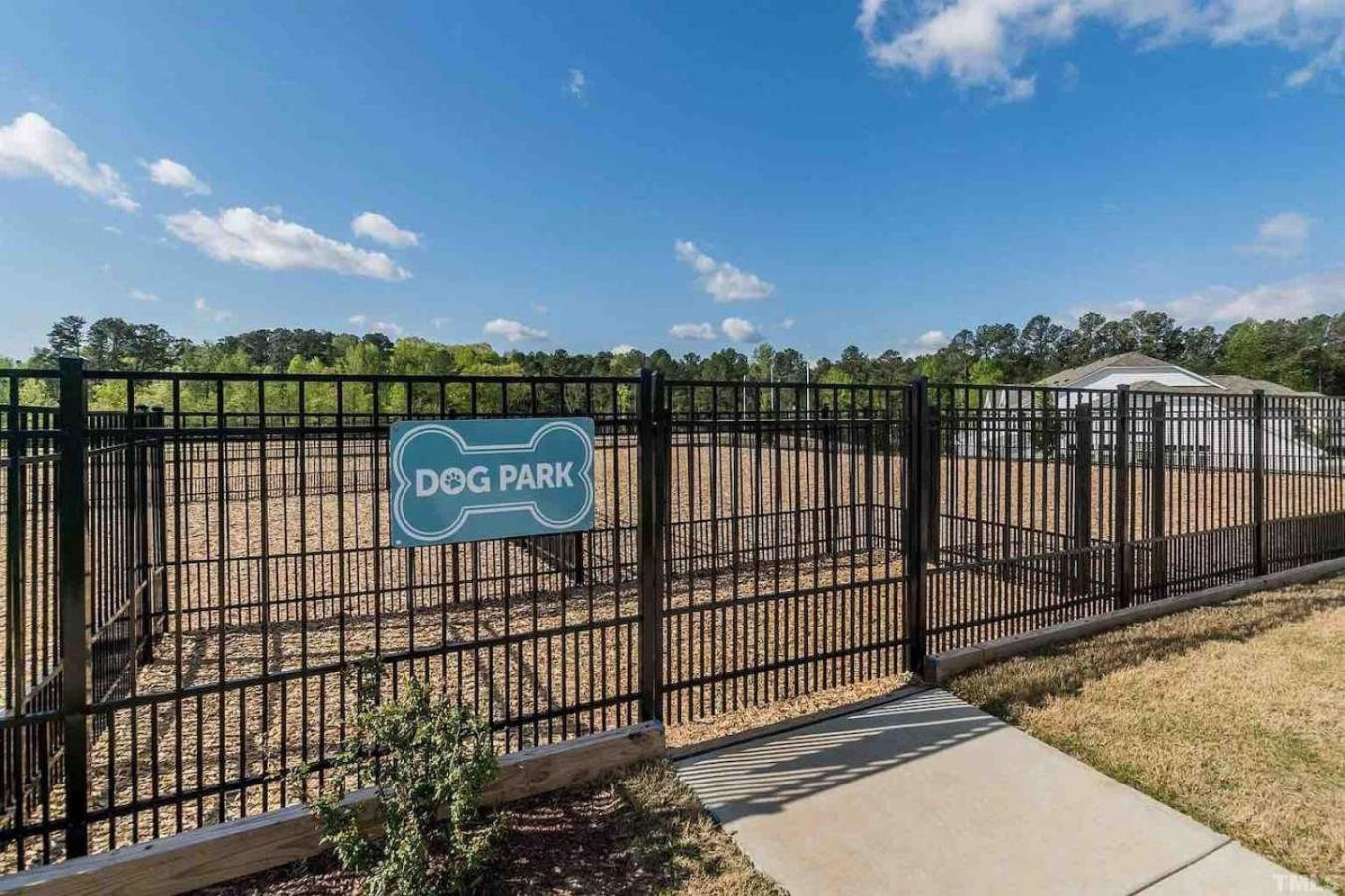 The Villas Buckingham 10 Mins To Rdu Airport Duke Downtown Durham Exteriör bild