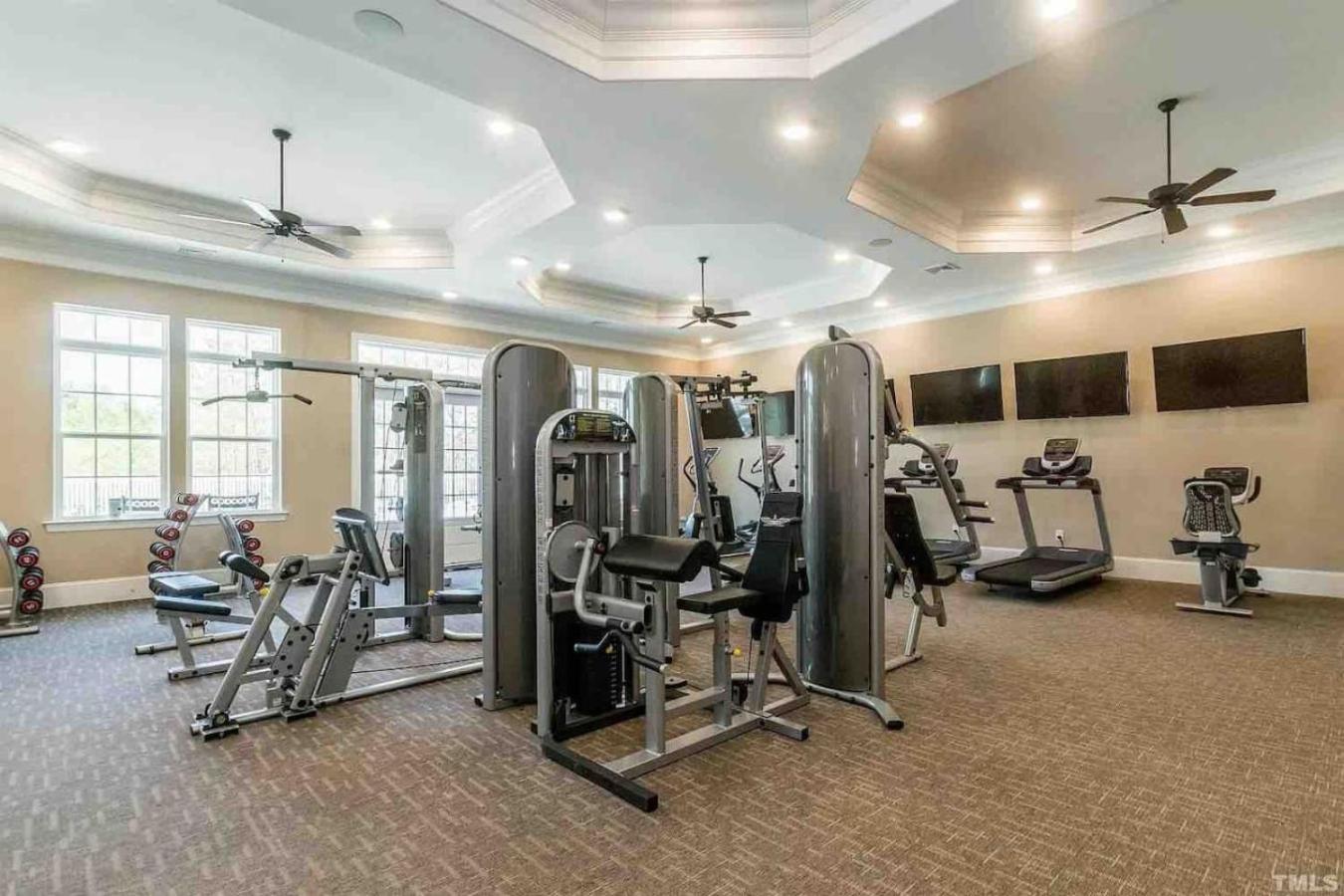 The Villas Buckingham 10 Mins To Rdu Airport Duke Downtown Durham Exteriör bild